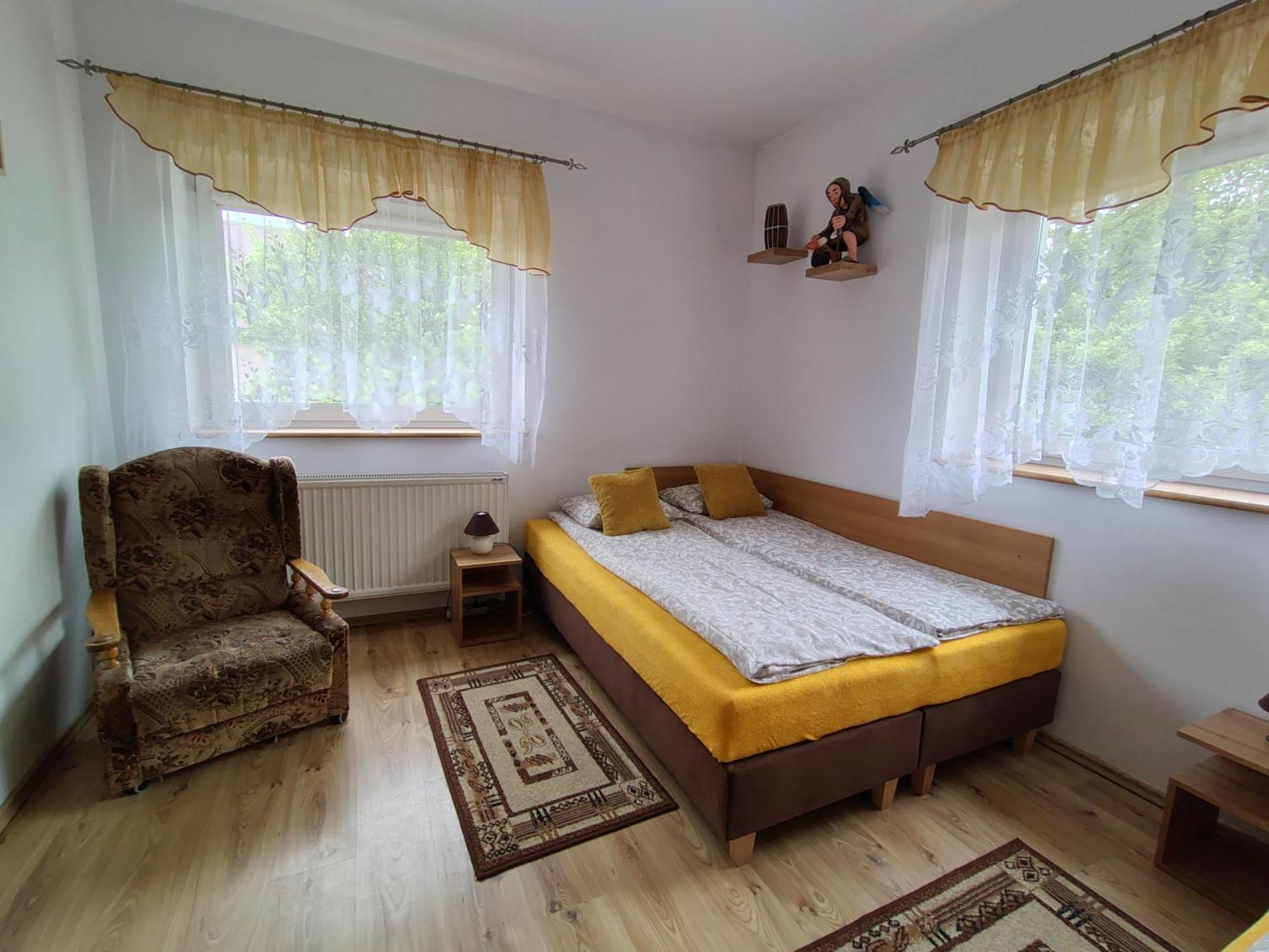 Jaskolka Apartman Lądek-Zdrój Kültér fotó