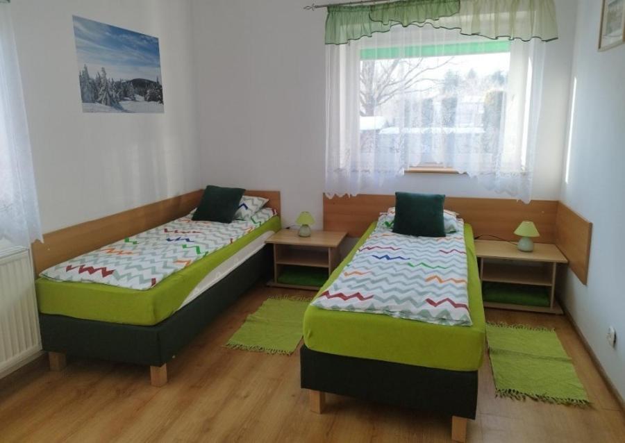 Jaskolka Apartman Lądek-Zdrój Kültér fotó