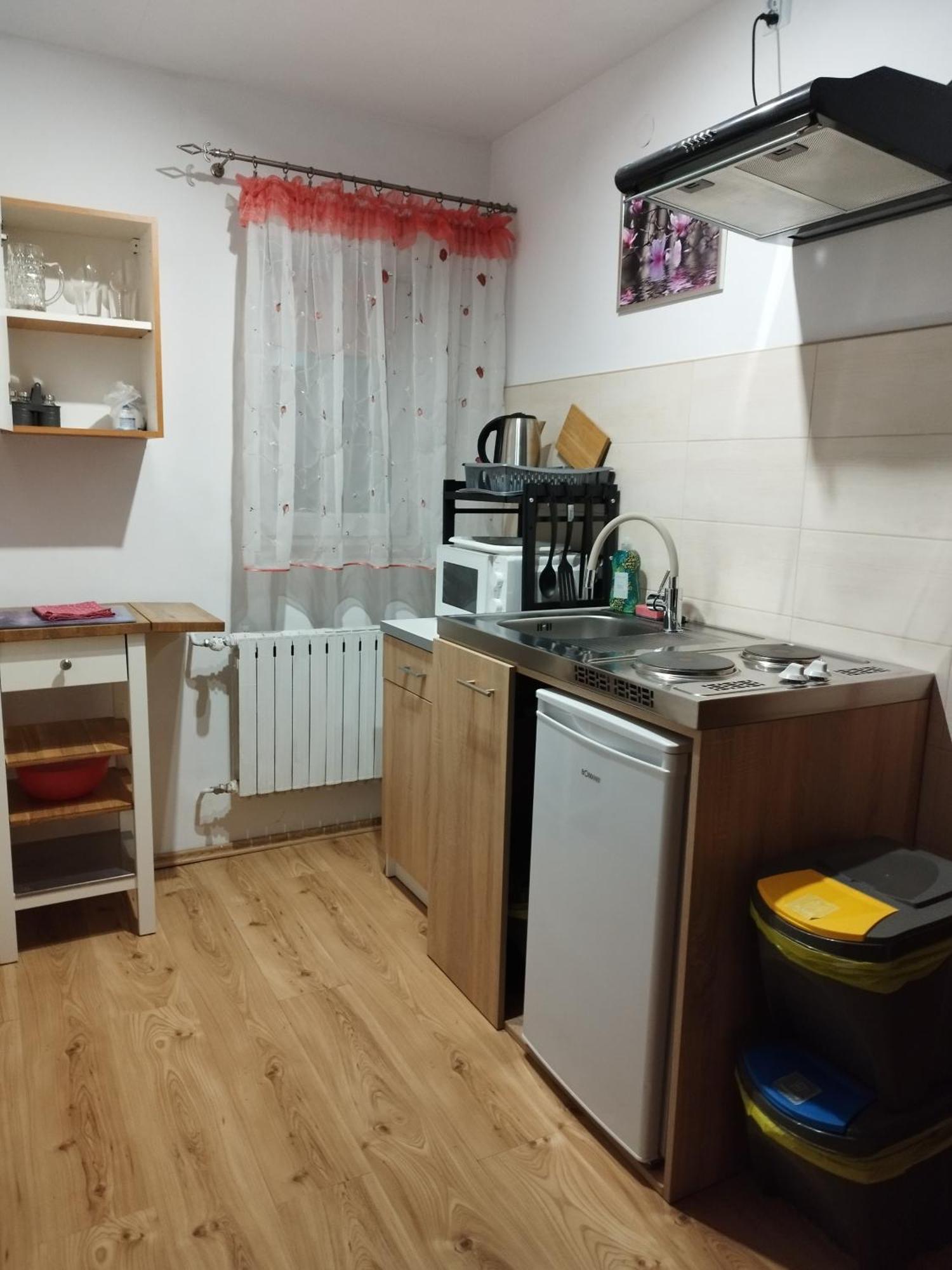 Jaskolka Apartman Lądek-Zdrój Kültér fotó