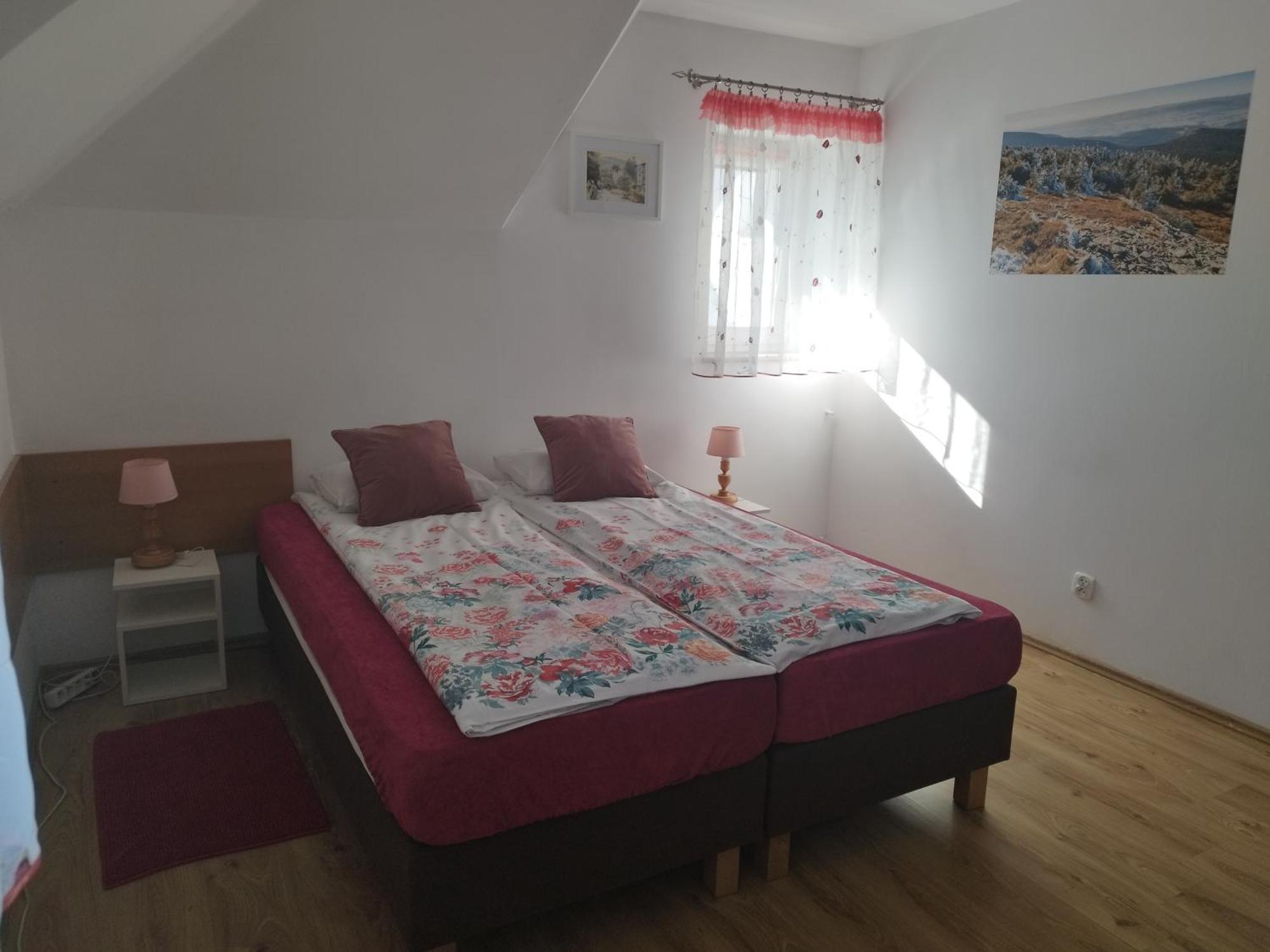 Jaskolka Apartman Lądek-Zdrój Kültér fotó